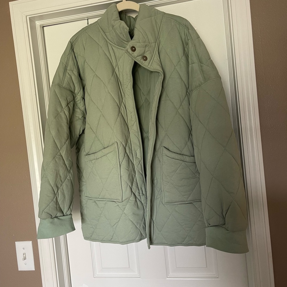 Alya Sage Quilted Jacket